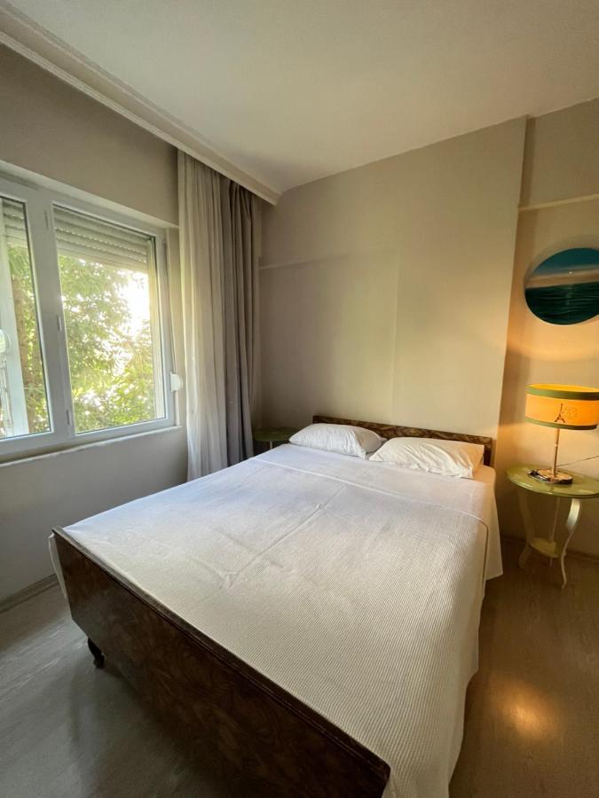 Appartement Large And Simple Family House In Center